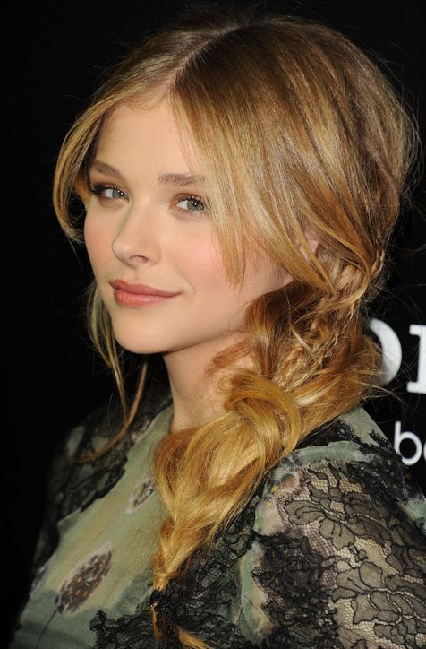 Chloe Moretz - raščupana pletenica