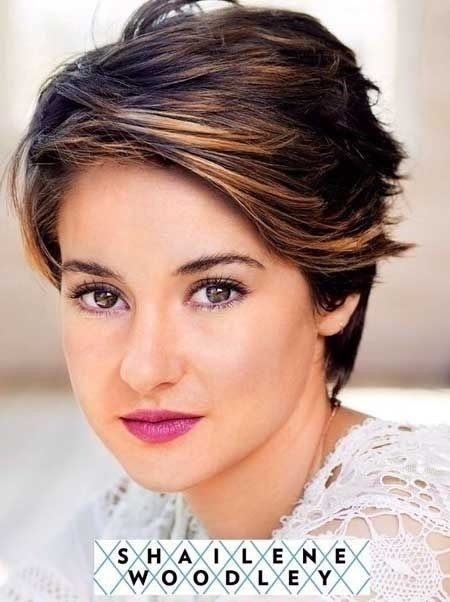 Shailene Woodley frizura